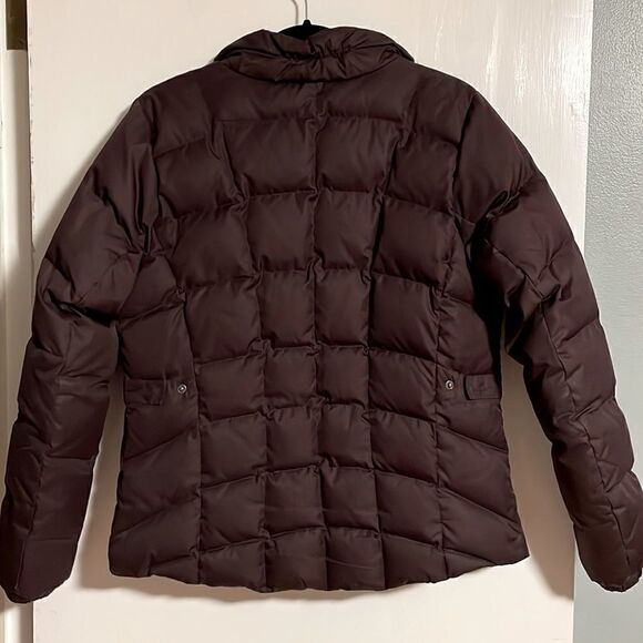 Eddie Bauer down puffer jacket in wine size Medium - Picture 5 of 12
